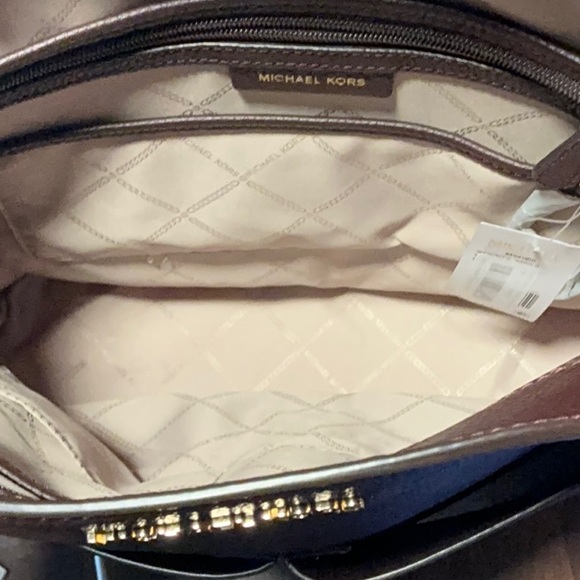 Michael Kors Brown Pebbled Leather Medium Bedford Pocket Tote Bag NWT - Picture 4 of 11